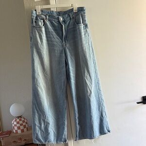 American Eagle Outfitters Strigid Super High Rise Ultra Wide Leg Jeans